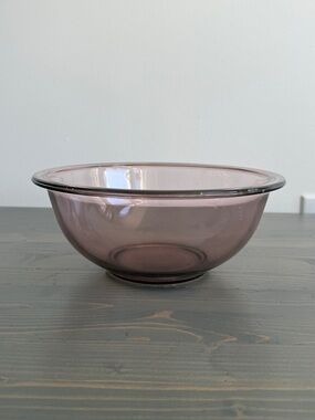 Vintage Pyrex cranberry glass mixing bowl